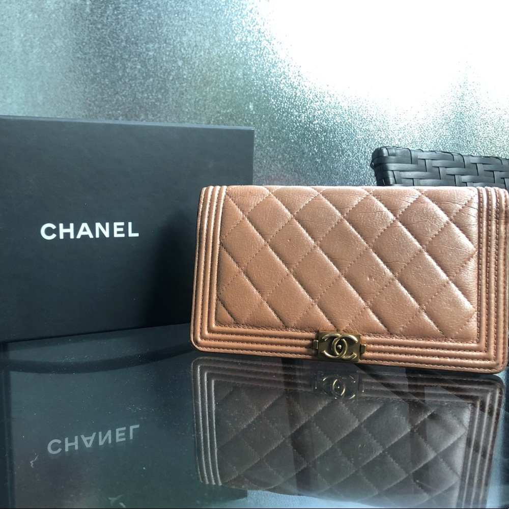 SOLD*** Chanel boy long folding wallet clutch. Metal Rose